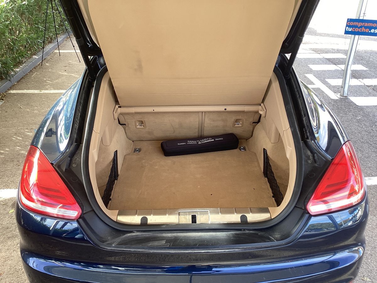 Porsche Panamera 2014 — photo 16