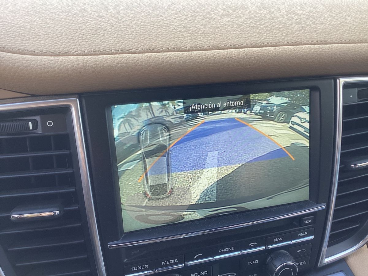 Porsche Panamera 2014 — photo 29
