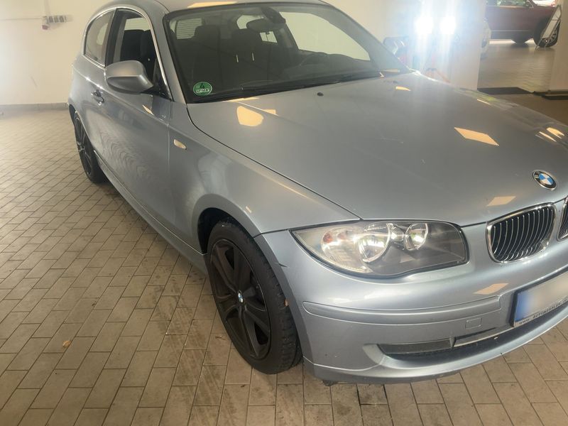 BMW 1er 130i — zdjęcie 8