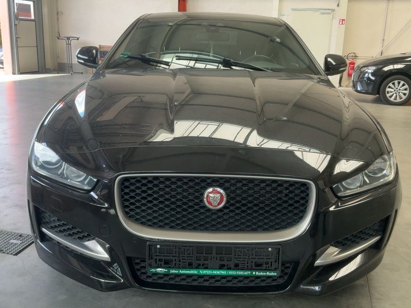 Jaguar XE 20d R-Sport — zdjęcie 9