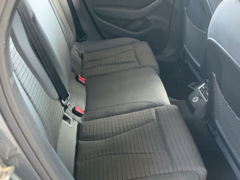 Audi A3 Sportback 1.6 TDI Sport — zdjęcie 14
