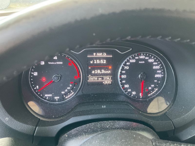 Audi A3 Sportback 1.6 TDI Sport — zdjęcie 13