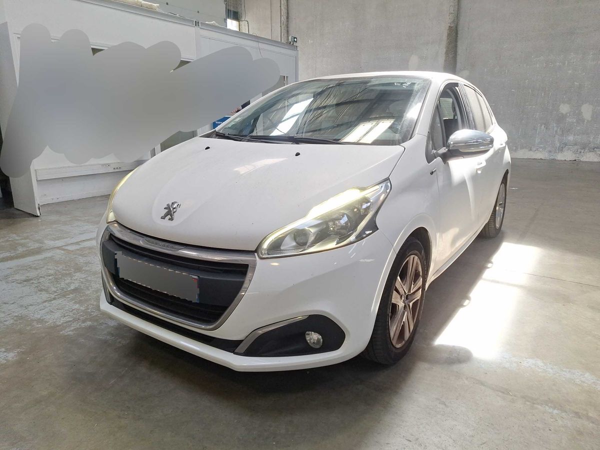 Peugeot 208 2016