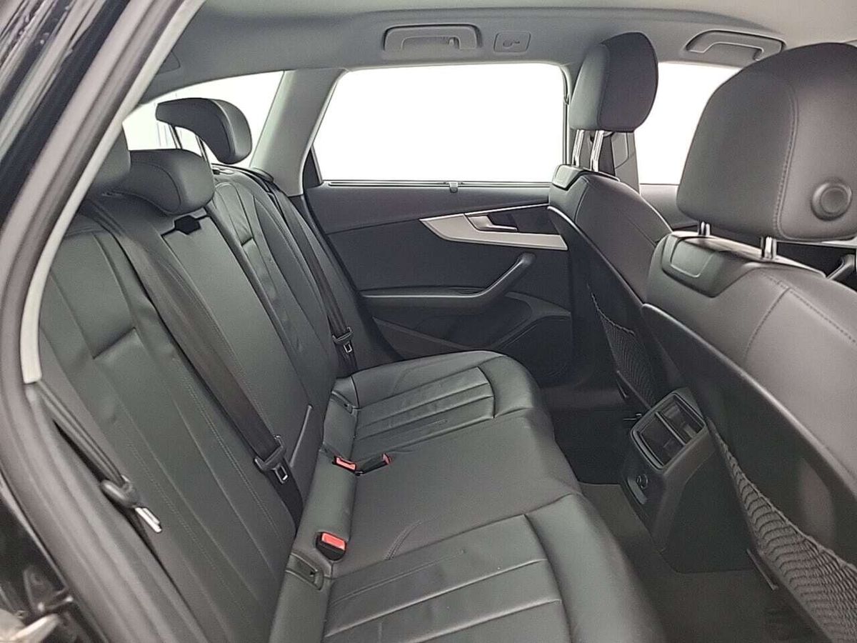Audi A4 30 TDI advanced