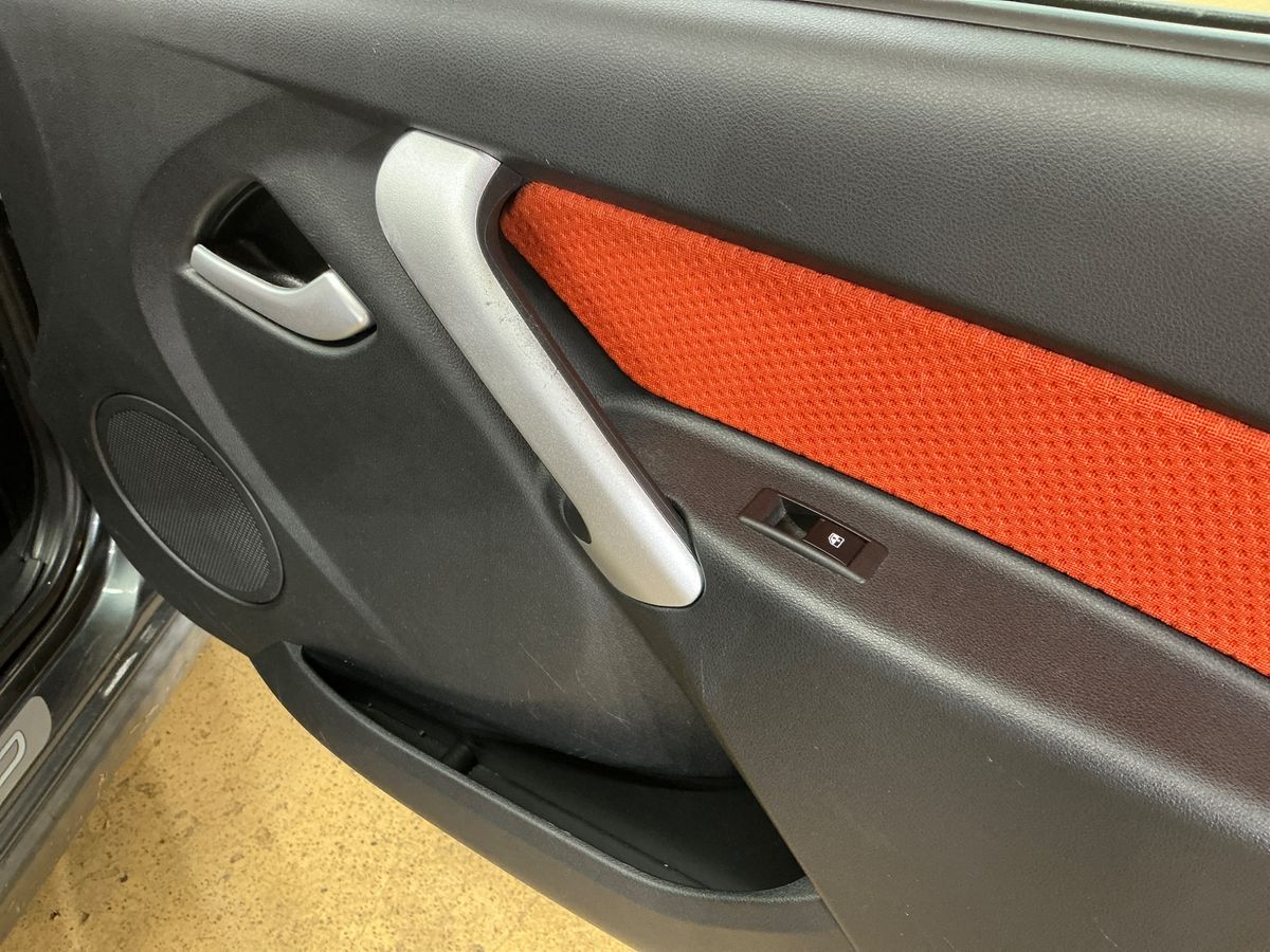 Lada Kalina 2018 — photo 33