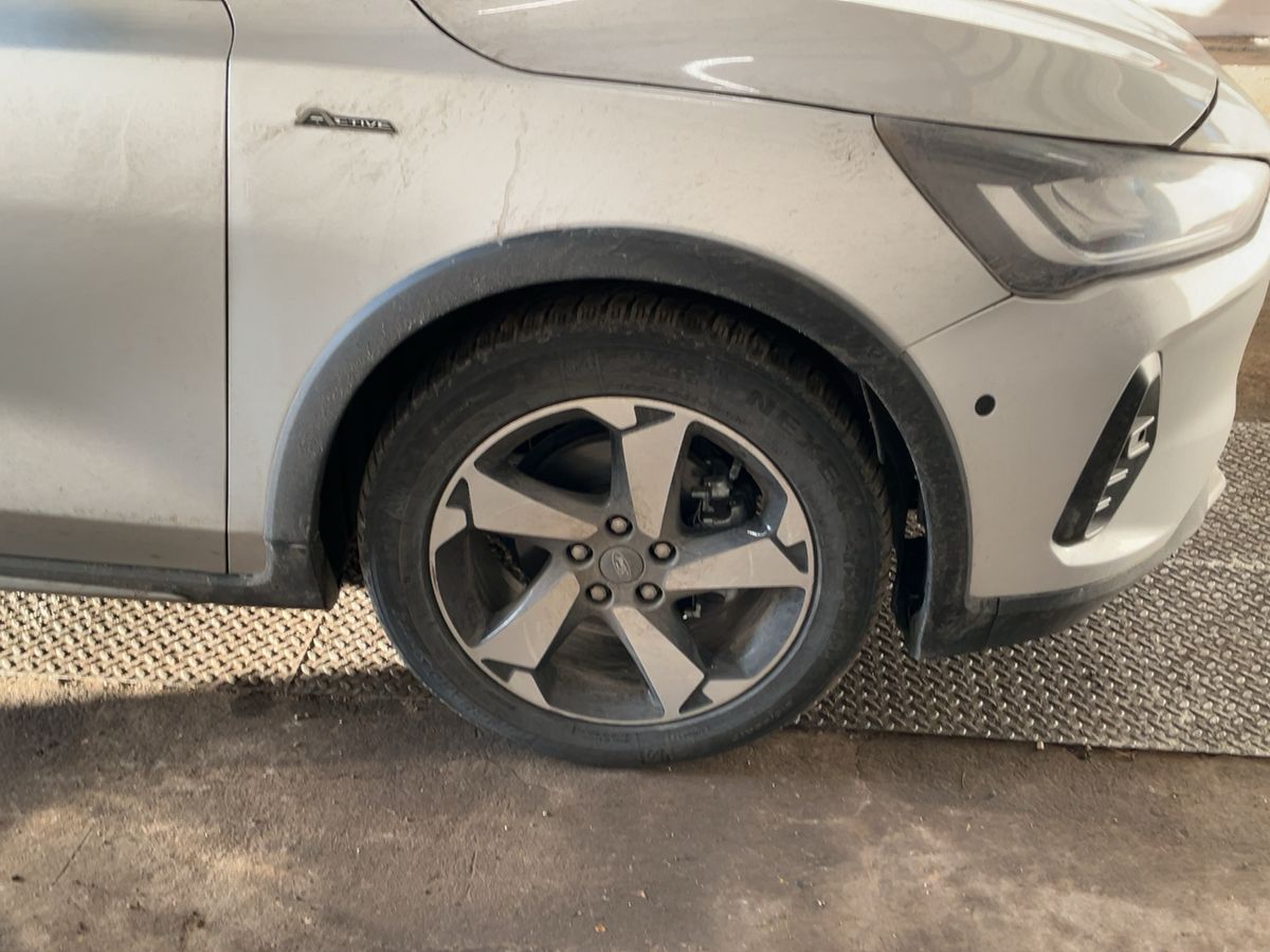 Ford Focus 2025 — photo 12