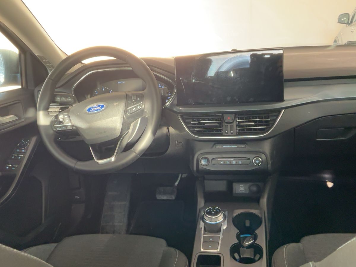 Ford Focus 2025 — photo 18
