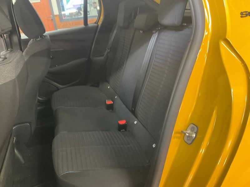 Peugeot 208 1.2 PureTech Style 2021 – снимка 19