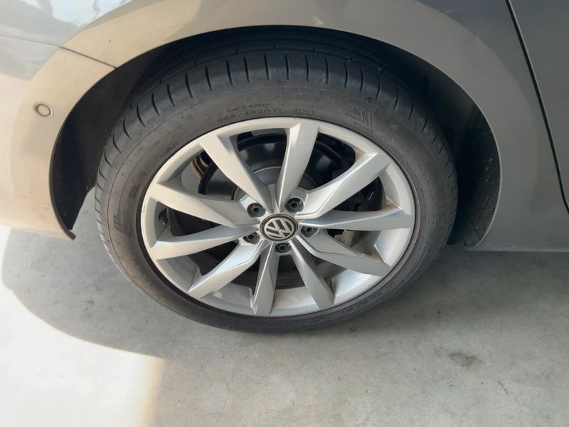 Volkswagen Golf VII 2.0 TDI Highline BlueMotion Tech 2017 – снимка 9