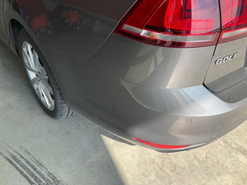 Volkswagen Golf VII 2.0 TDI Highline BlueMotion Tech 2017 – снимка 31