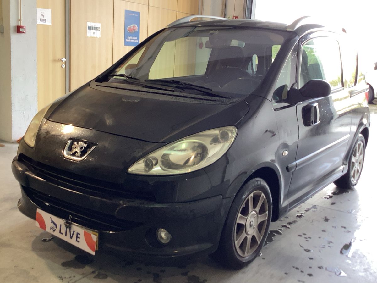 Peugeot 1007 d'occasion