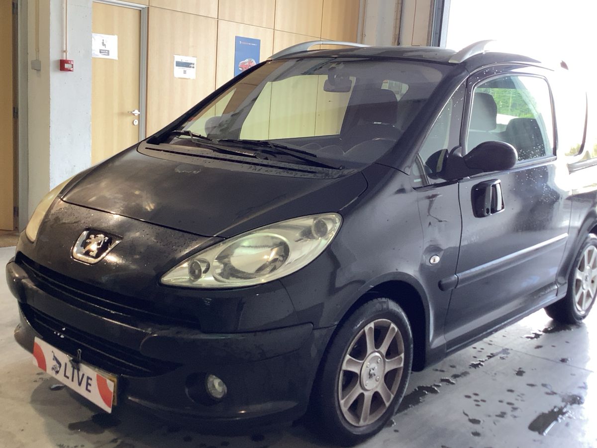 Peugeot 1007 d'occasion