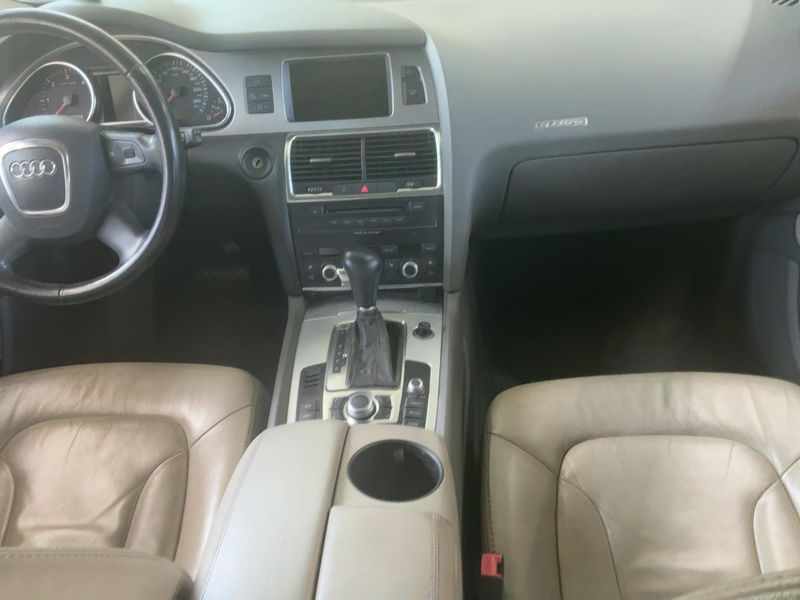 Audi Q7 3.0 V6 TDI quattro — zdjęcie 12