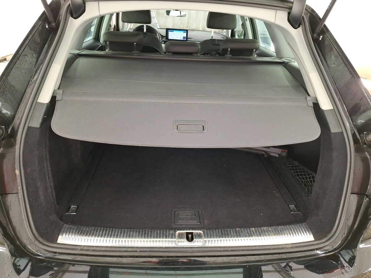 Audi A4 2021 — photo 5