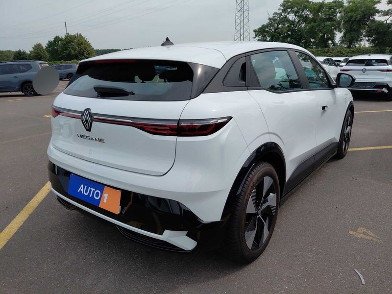 Renault Megane E-Tech electric drive 96 kW Equilibre — zdjęcie 5