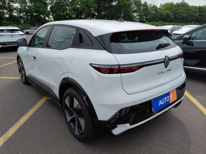Renault Megane E-Tech electric drive 96 kW Equilibre — zdjęcie 3