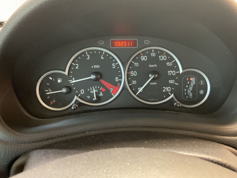 Peugeot 206 1.6 CC Roland Garros — zdjęcie 4
