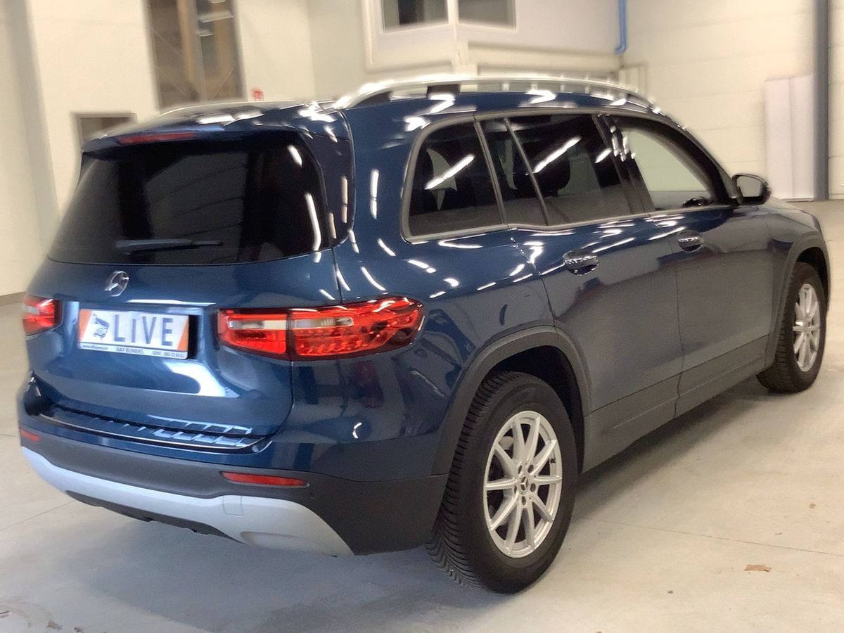 Mercedes-Benz GLB-Klasse 2021 — photo 9