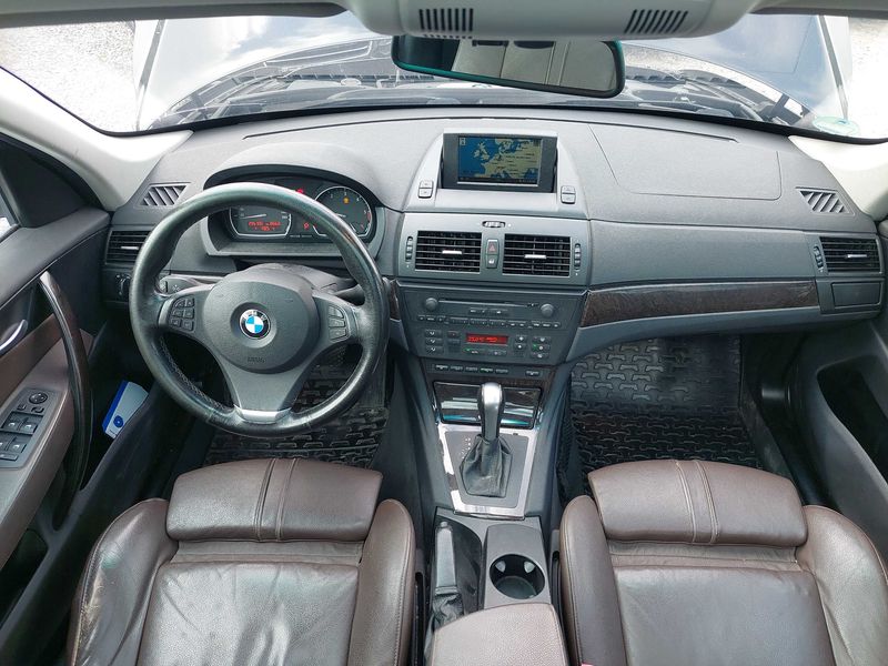 BMW X3 xDrive 30d — zdjęcie 11