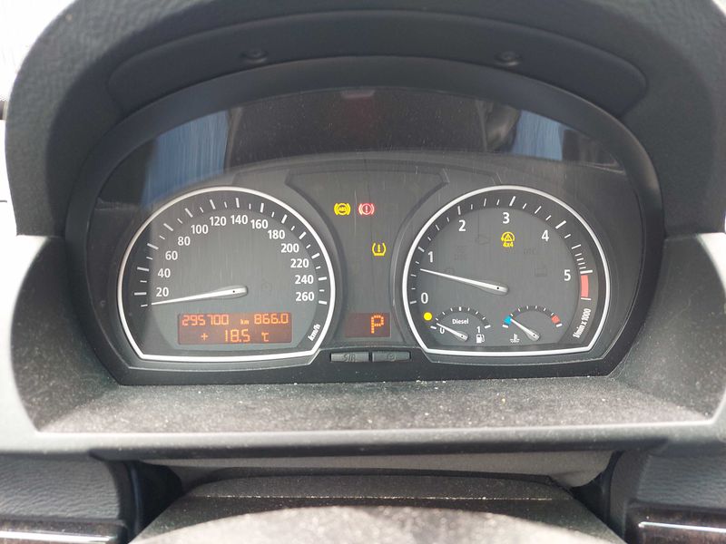 BMW X3 xDrive 30d — zdjęcie 12