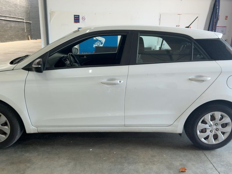 Hyundai i20 1.2 Edition #Clim — zdjęcie 4