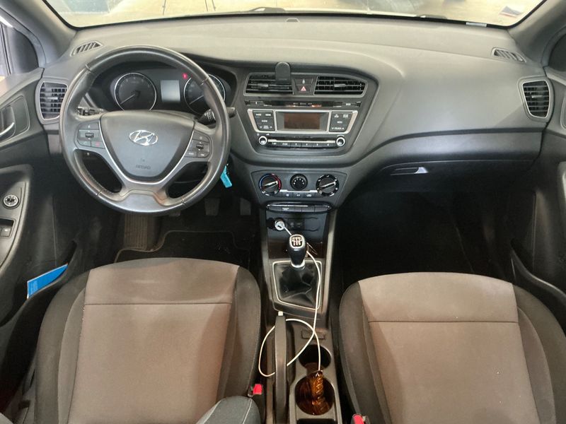 Hyundai i20 1.2 Edition #Clim — zdjęcie 12