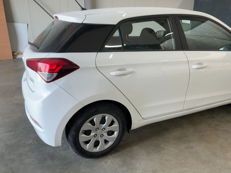 Hyundai i20 1.2 Edition #Clim — zdjęcie 6