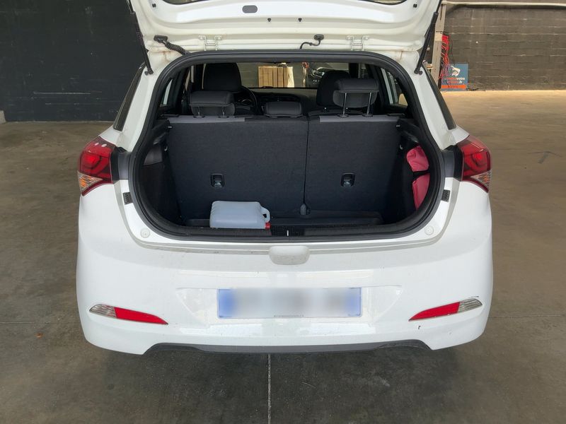 Hyundai i20 1.2 Edition #Clim — zdjęcie 10