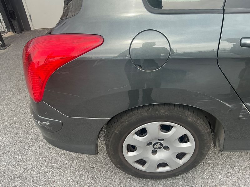 Peugeot 308 1.6 Access 2013 – снимка 22