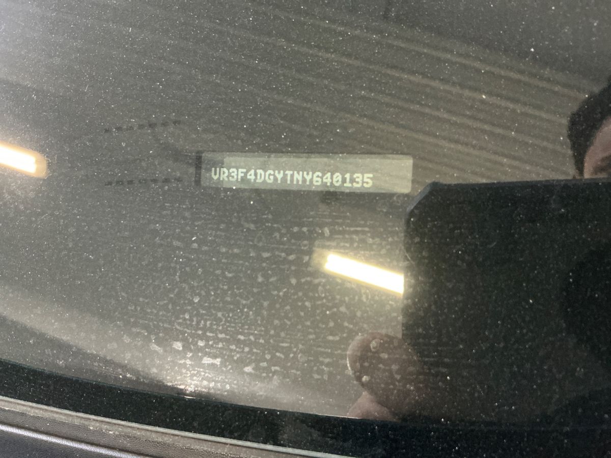 Peugeot 308 2022 — photo 34