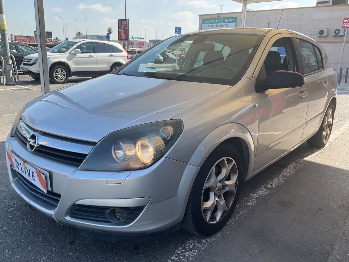 Opel Astra 2004