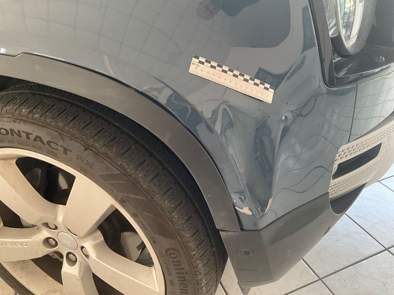 Land Rover Defender D300 Mild-Hybrid 90 SE 2023 – снимка 21