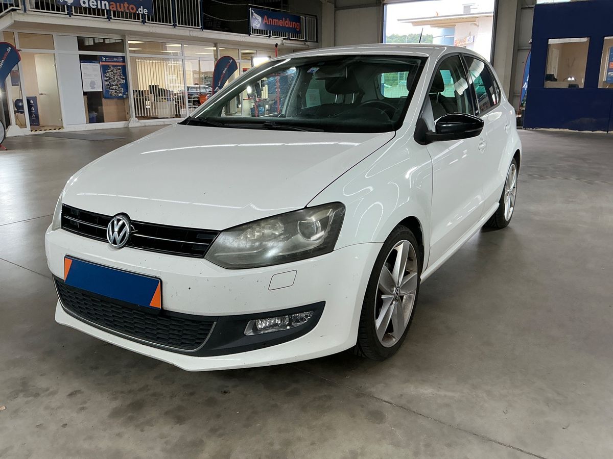 Volkswagen Polo 2012 — photo 1