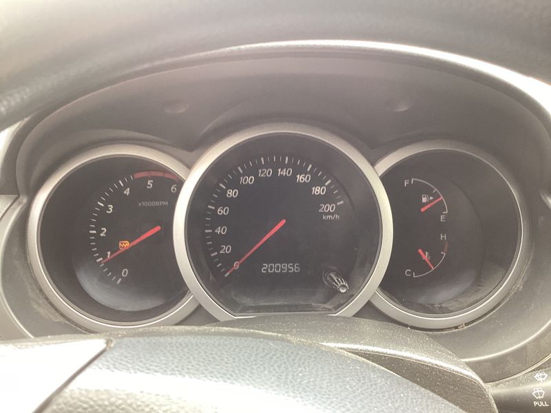 Suzuki Grand Vitara 1.9 DDiS 5 portes — zdjęcie 13