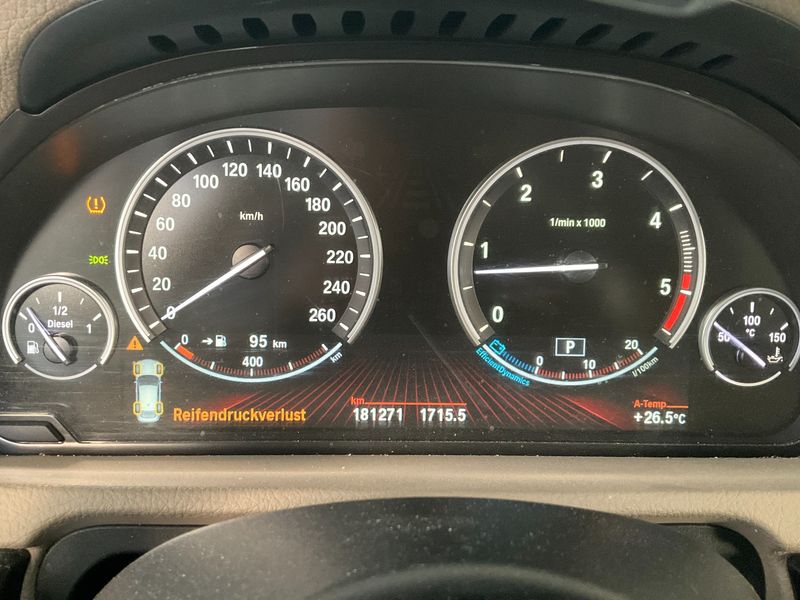 BMW 5er 530d GT xDrive — zdjęcie 13