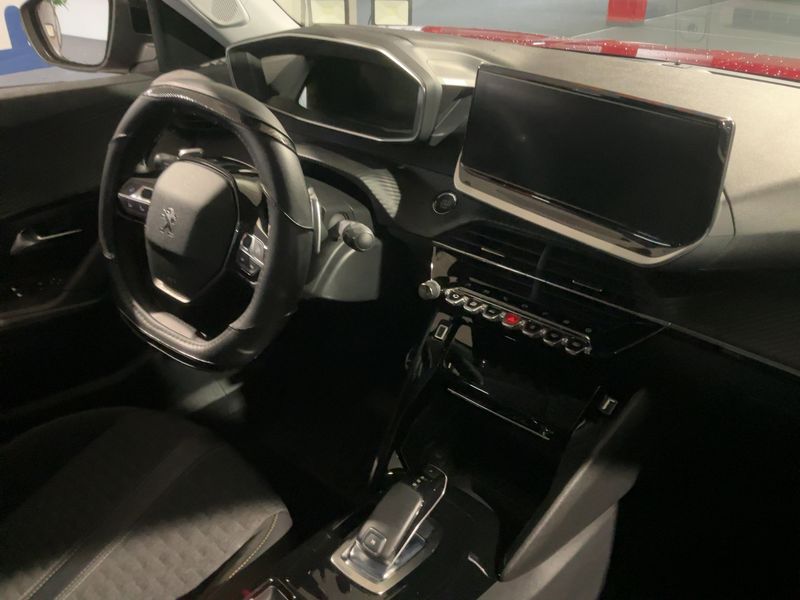 Peugeot 2008 1.5 Blue-HDi Allure Pack 2022 – снимка 18