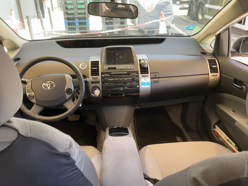 Toyota Prius 1.5 Sol — zdjęcie 12