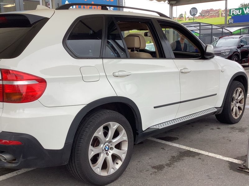 BMW X5 xDrive 30d — zdjęcie 6