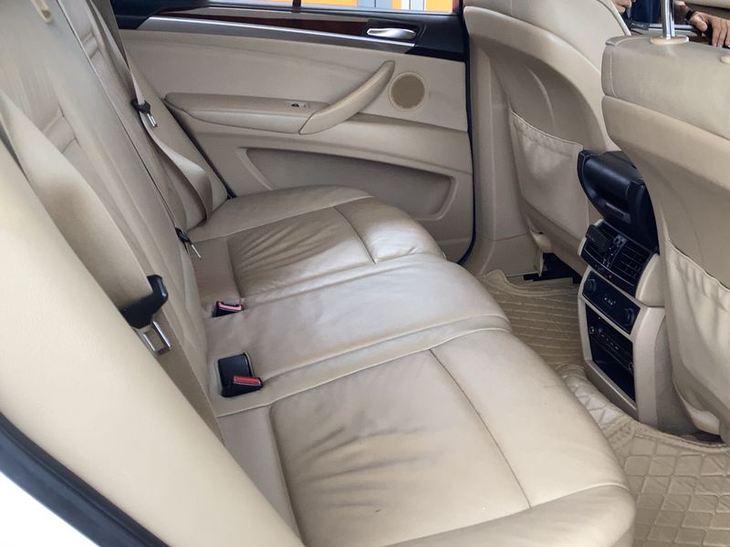 BMW X5 xDrive 30d — zdjęcie 14