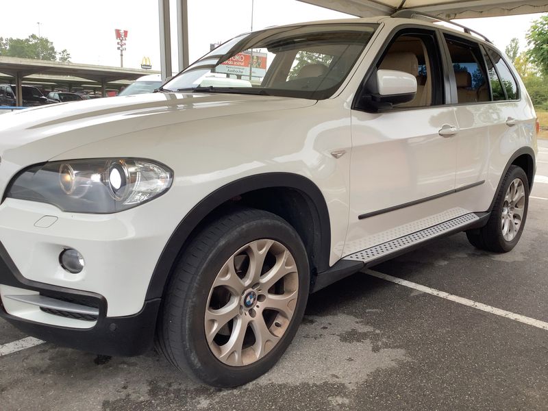 BMW X5 xDrive 30d — zdjęcie 2