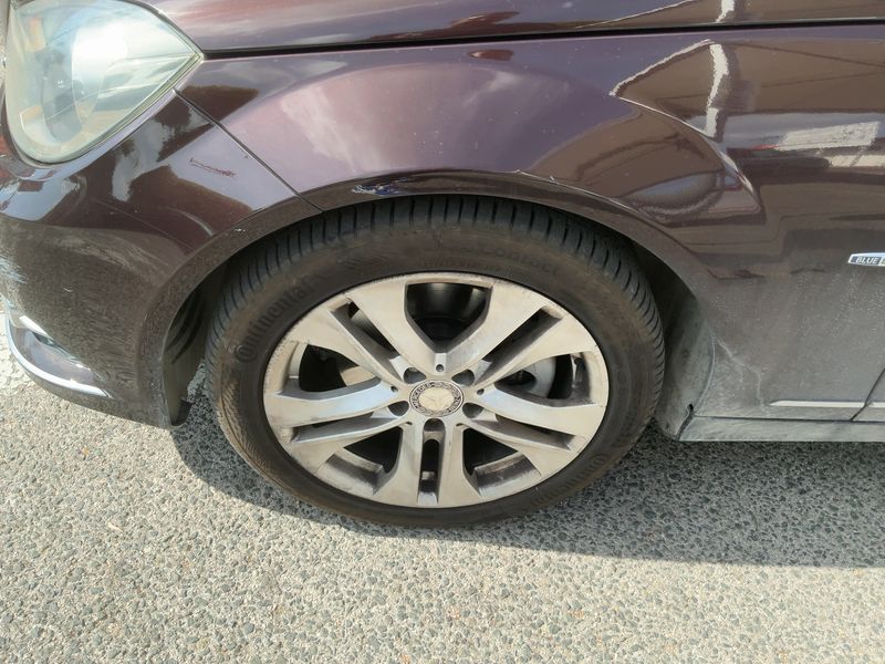 Mercedes-Benz C-Klasse C 220 CDI BlueEfficiency Avantgarde 2012 – снимка 3