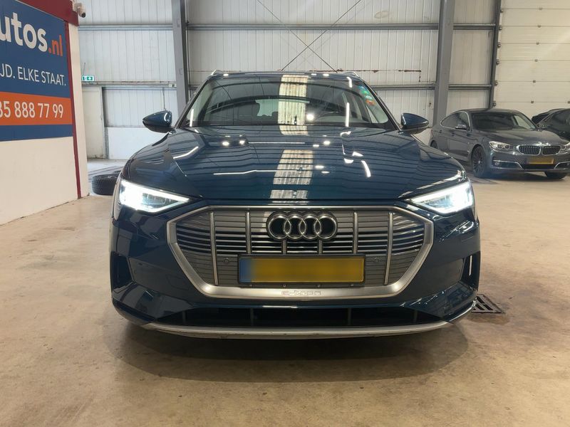 Audi e-tron 50 quattro advanced — zdjęcie 9