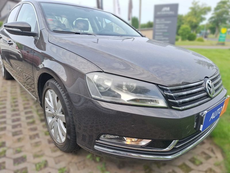 Volkswagen Passat 1.4 TSI Highline BlueMotion Tech — zdjęcie 6