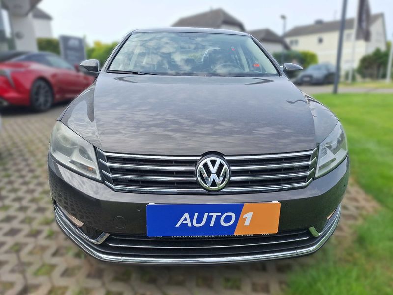 Volkswagen Passat 1.4 TSI Highline BlueMotion Tech — zdjęcie 7