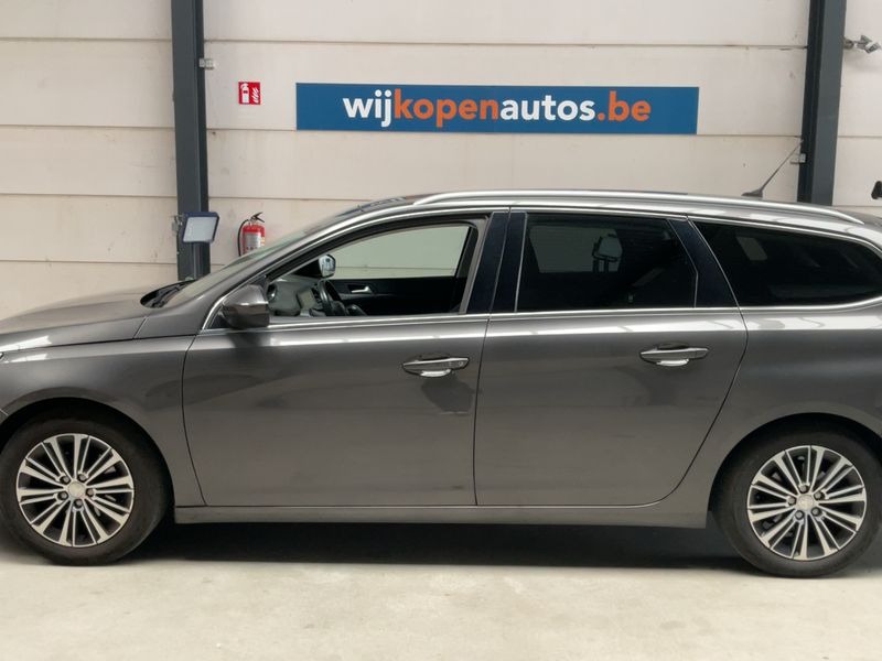 Peugeot 308 1.2 PureTech Allure Pack — zdjęcie 4