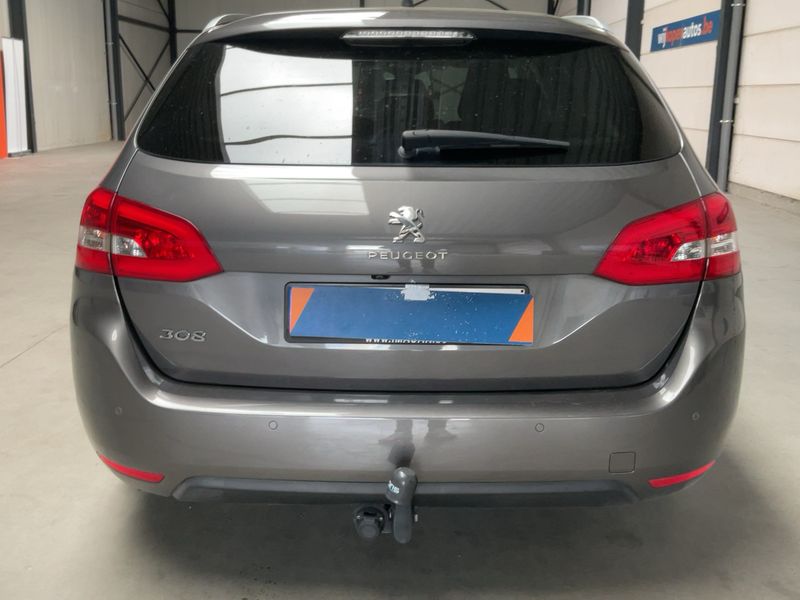 Peugeot 308 1.2 PureTech Allure Pack — zdjęcie 5
