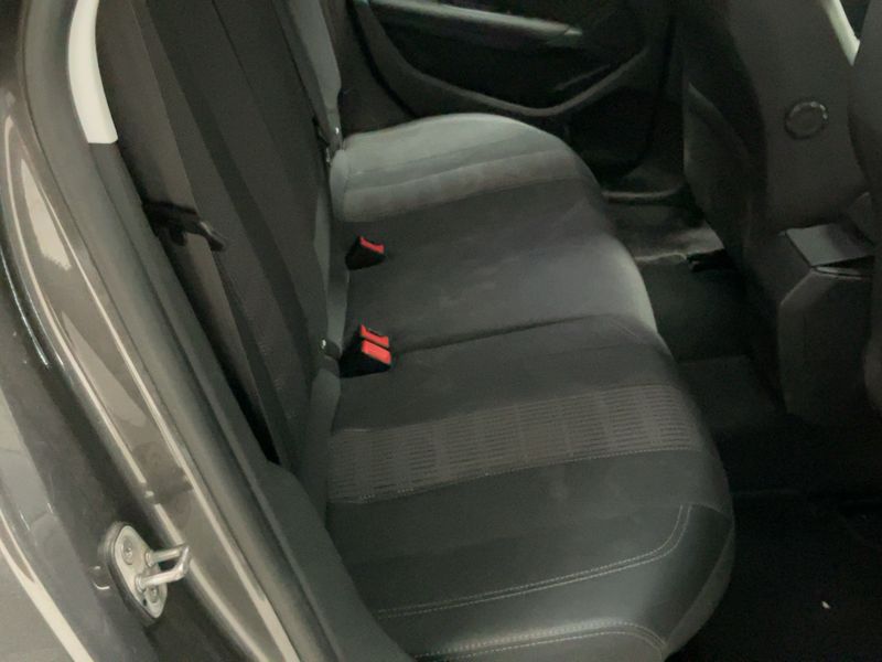 Peugeot 308 1.2 PureTech Allure Pack — zdjęcie 14