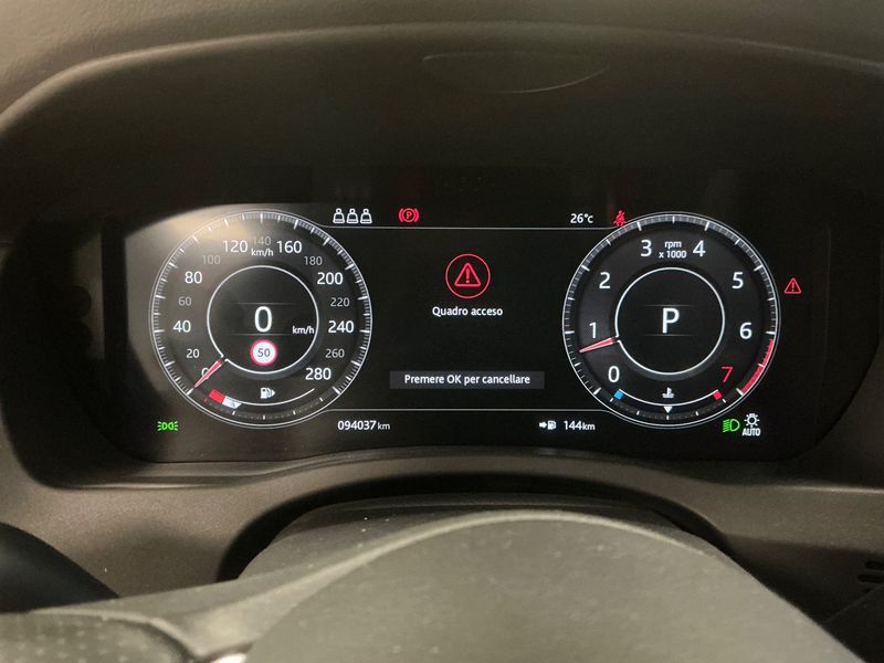 Jaguar XE 30t R-Dynamic HSE AWD 2020 – снимка 18