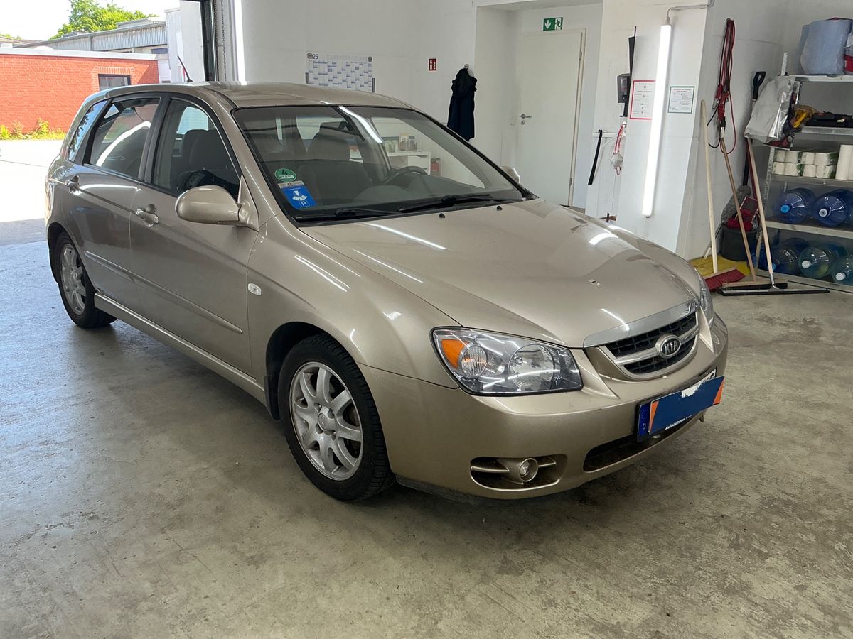 Kia Cerato 2006