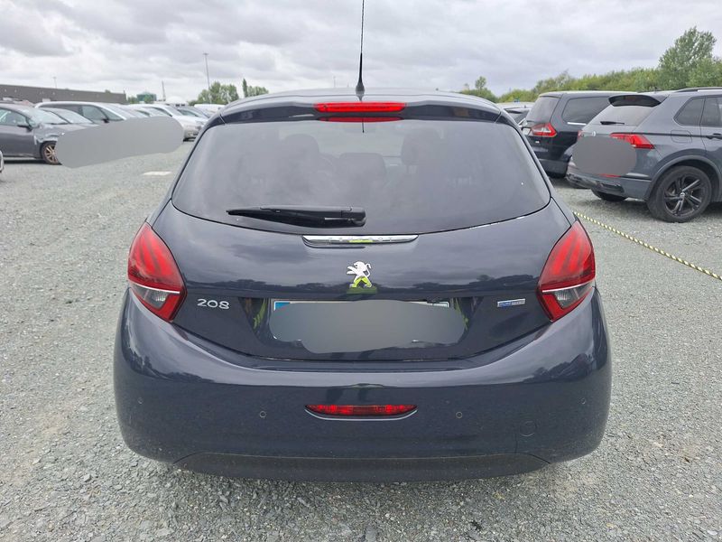 Peugeot 208 1.2 e-THP Féline — zdjęcie 4